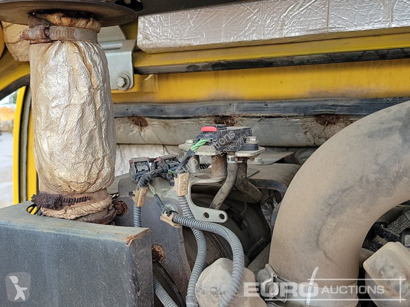 Escavatore Komatsu PC80MR-5