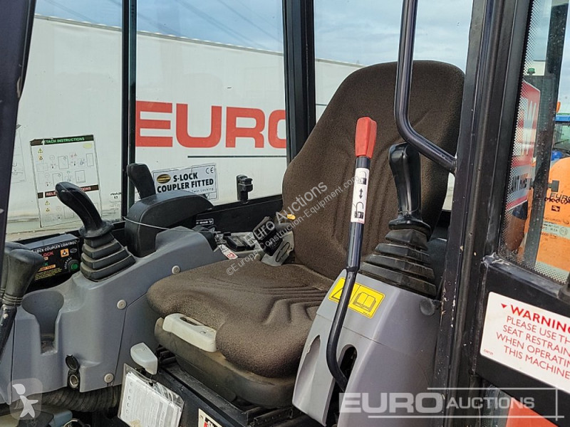 Escavatore Kubota U27-4