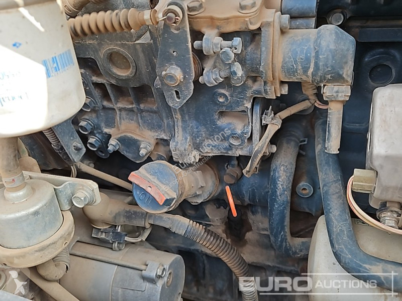 Lopatový nakládač Kubota U48-4