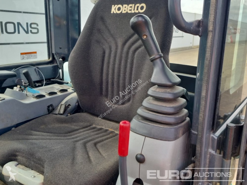 Escavadora Kobelco SK17SR-3E
