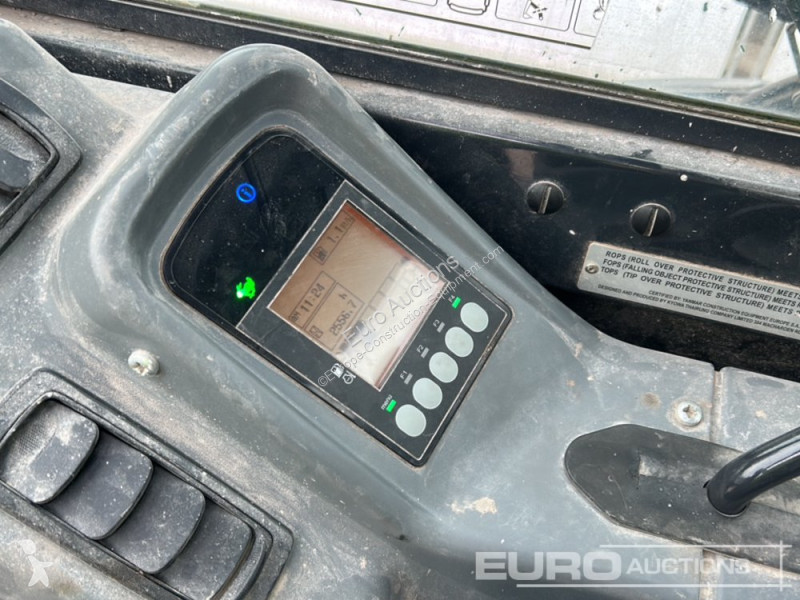 Escavatore Yanmar VI050-6B