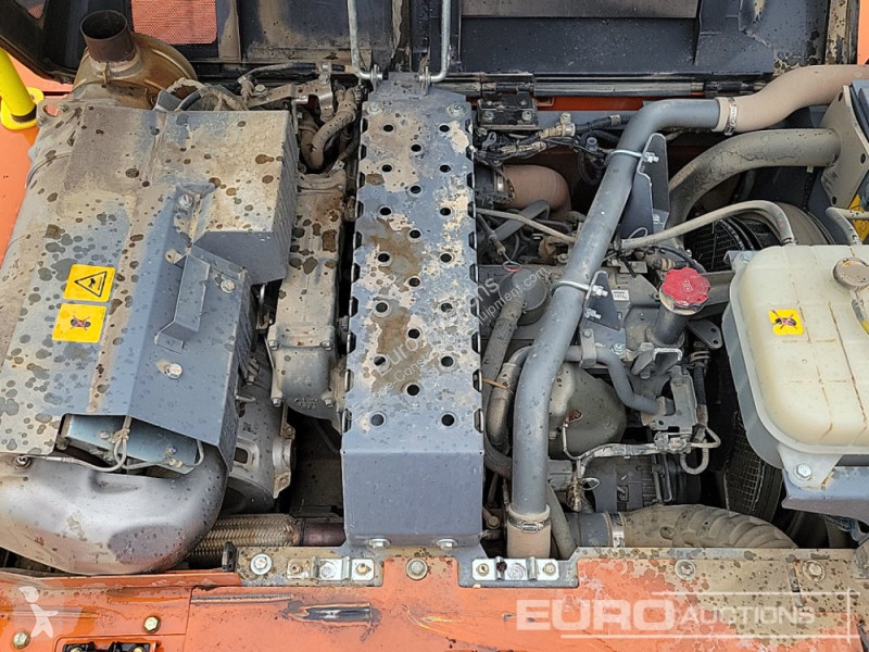Graafmachine Hitachi -7
