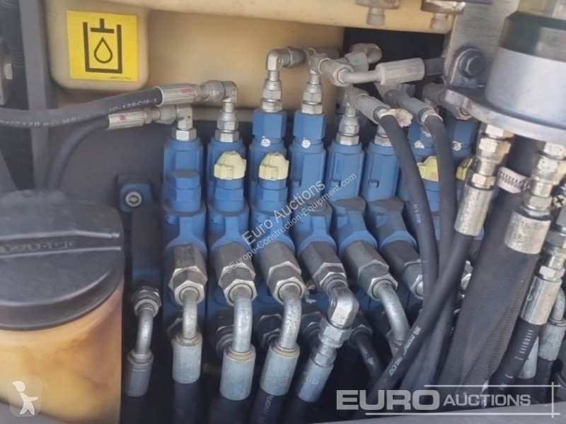 Lopatový nakládač Volvo ECR50D