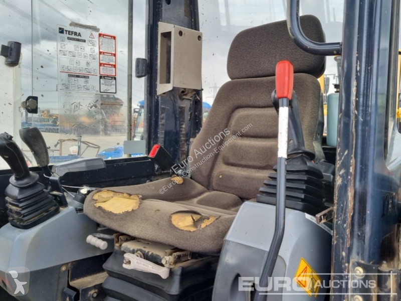 Lopatový nakládač Kubota KX101-3