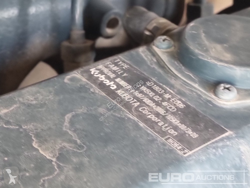 Lopatový nakládač Kubota KX101-3