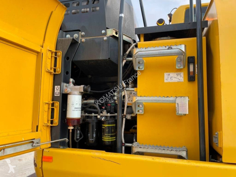 Rýpadlo Komatsu PW 148-11