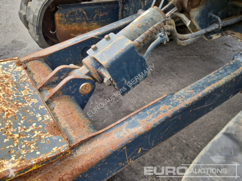 جرافة Hyundai ROBEX 60CR-9A