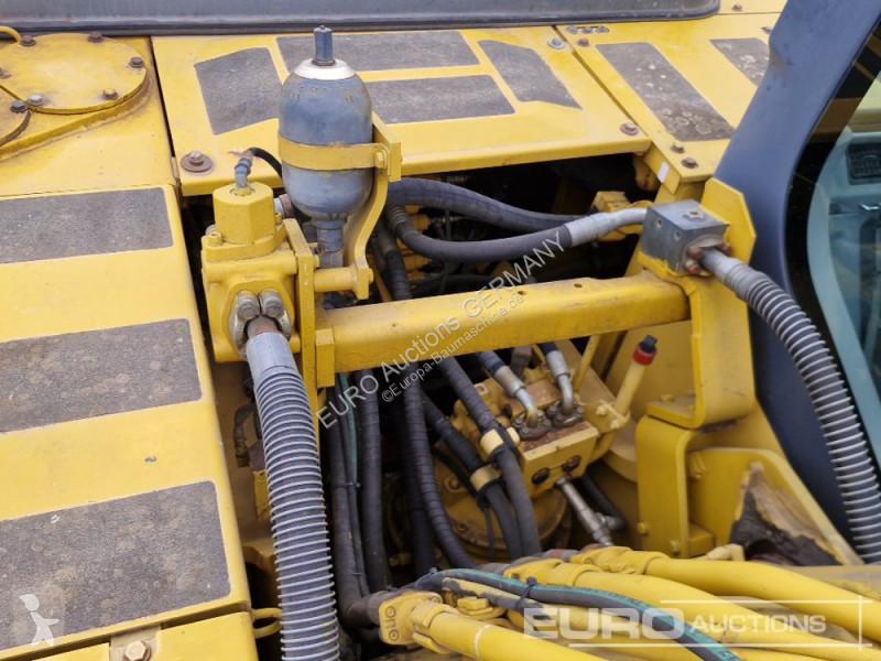 جرافة Komatsu PC210LC-7K