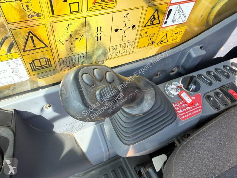Excavator Komatsu PC360LC-11E0