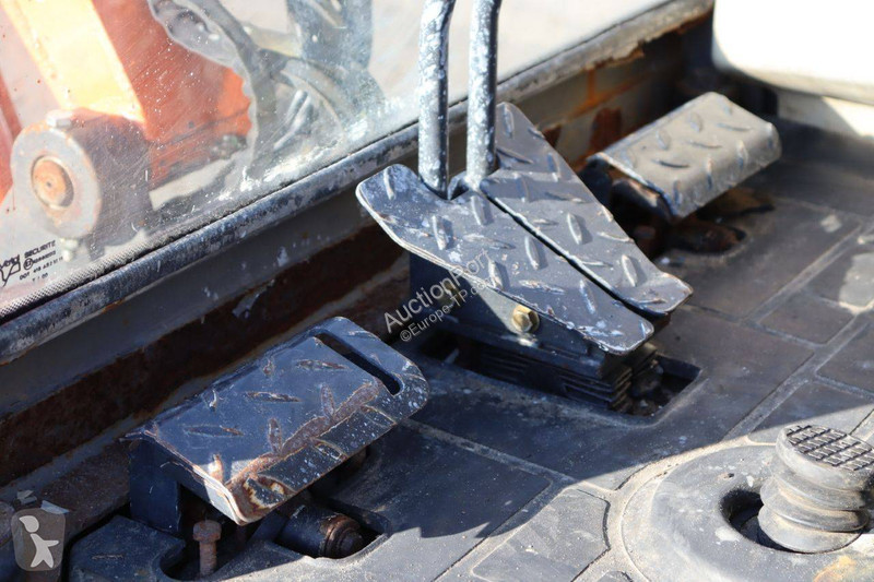 جرافة Hitachi CLR