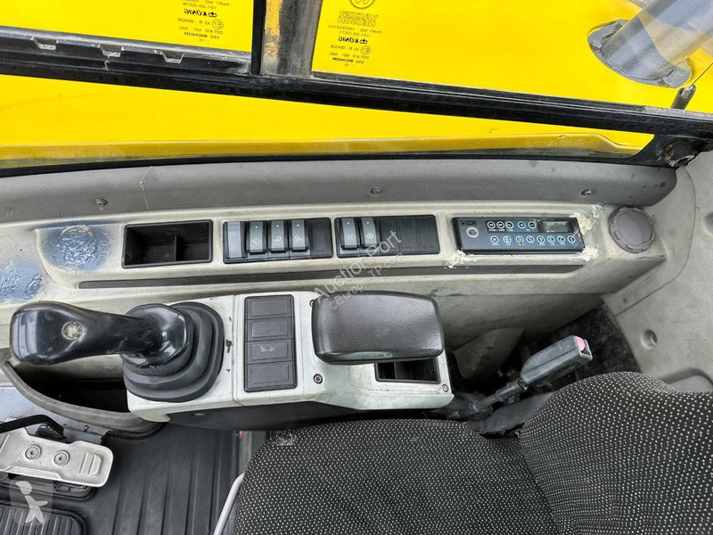جرافة Neuson 50Z3