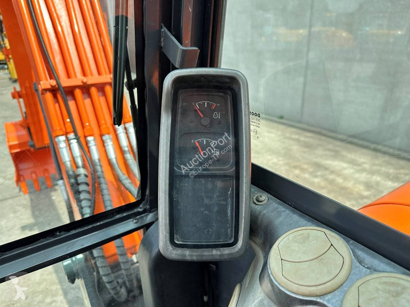 جرافة Doosan 9C