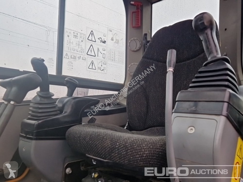 Экскаватор Volvo