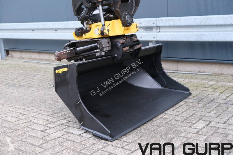 Skovl JCB C-2 | Engcon EC209 | full option |...