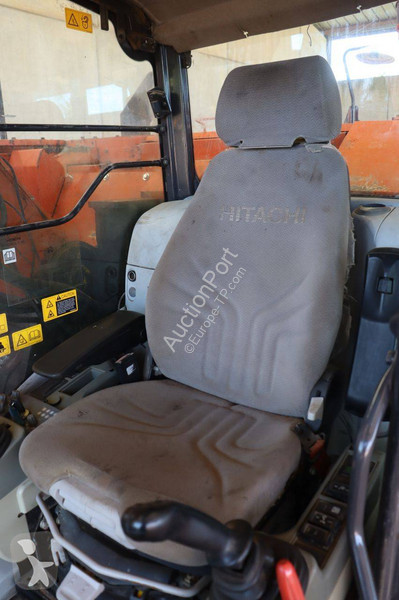 Excavator Hitachi ZAXIS 225USLC-5B