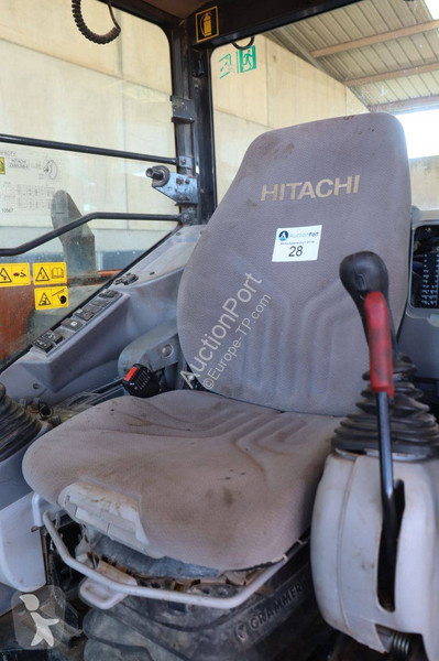 Lopatový nakládač Hitachi Zaxis B-6