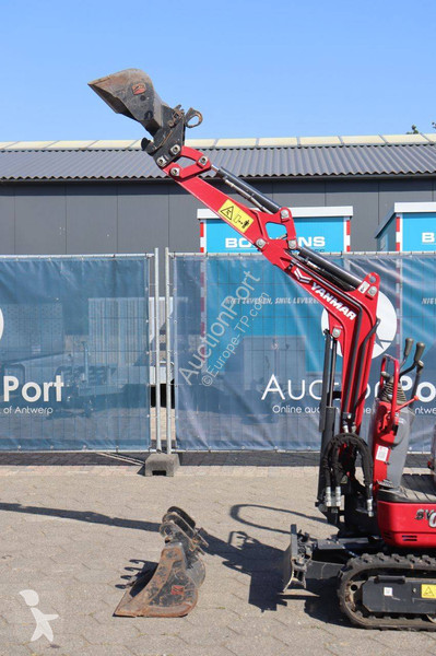 Excavator Yanmar SV08-1C