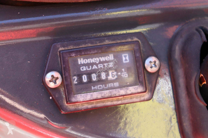جرافة Yanmar SV08-1A(S)