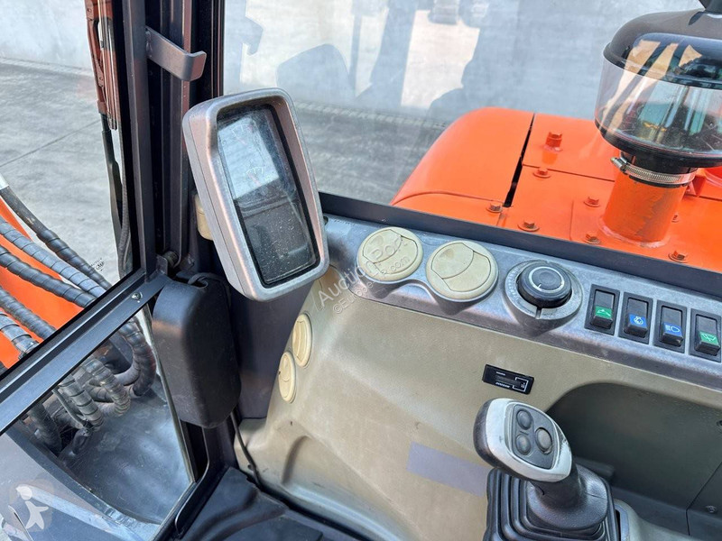 جرافة Doosan 9C
