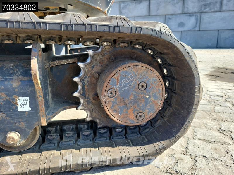 Pelle Kubota U36 4 3 Buckets