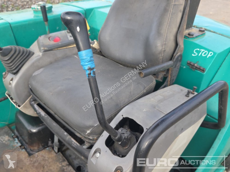 Багер Komatsu PC25-1