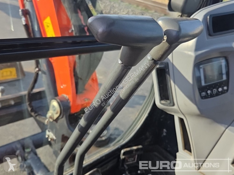 Graafmachine Kubota 4