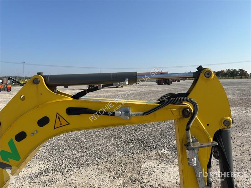 Екскаватор Wacker Neuson E