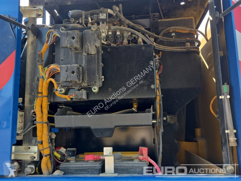 Koparka Caterpillar M320F