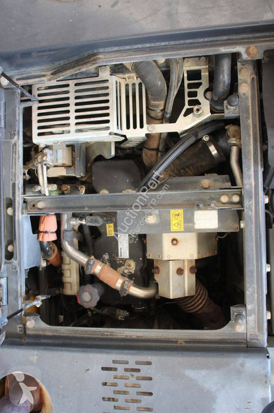 Excavadora Komatsu PW148