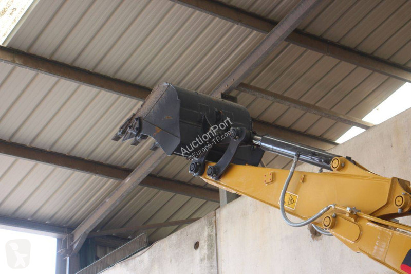 جرافة XCMG G PRO