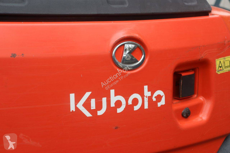 Excavadora Kubota KX030-4
