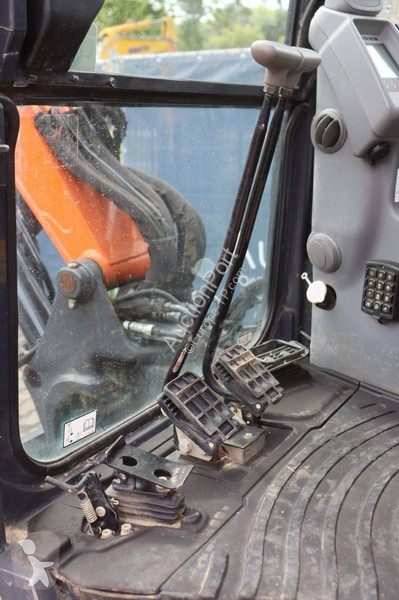 جرافة Hitachi ZX55U6