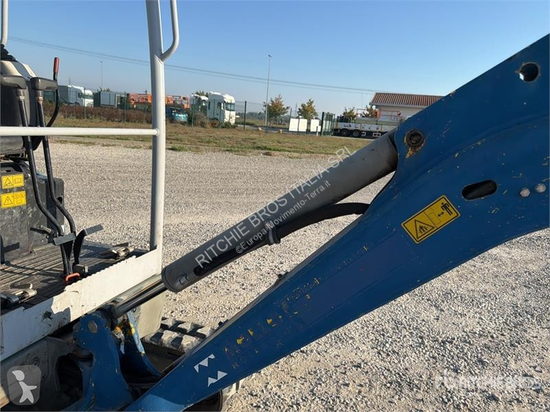 جرافة Neuson EZ17 Mini Excavator