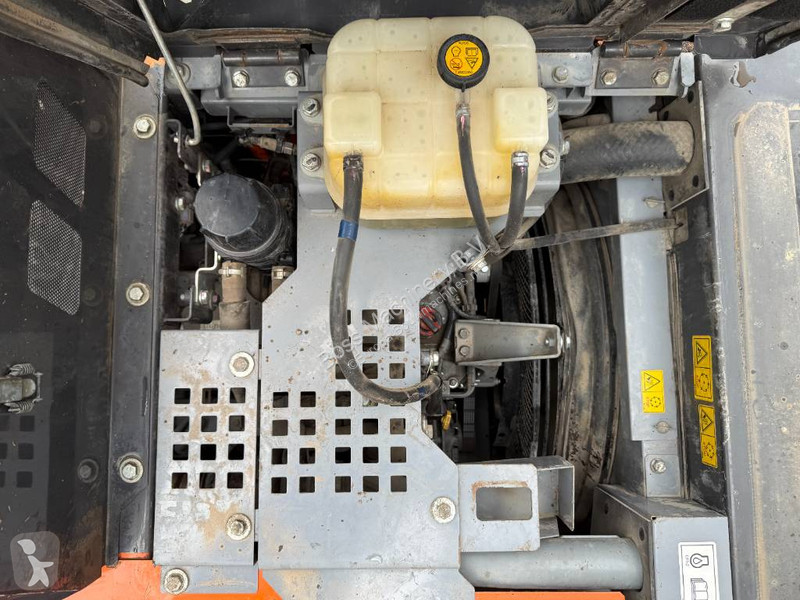 جرافة Hitachi - Hammer Lines / Automatic Greasing