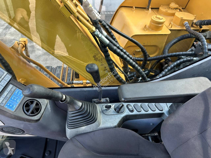 Skovel Komatsu PC60-8