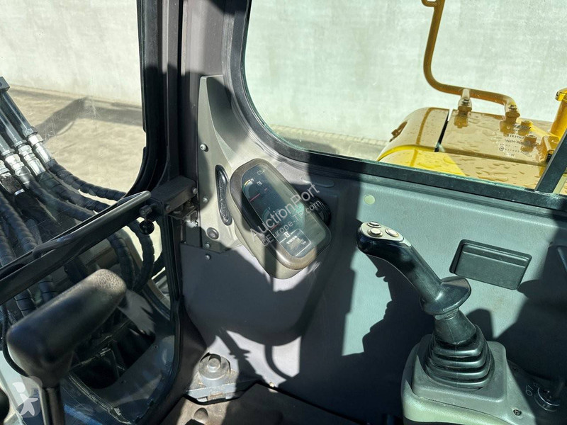 Skovel Volvo D