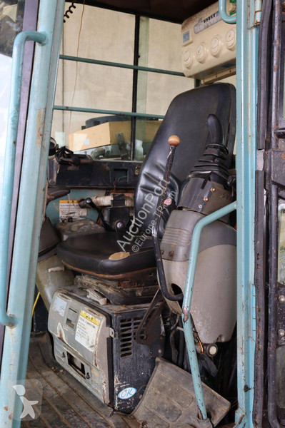 Pelle Yanmar B