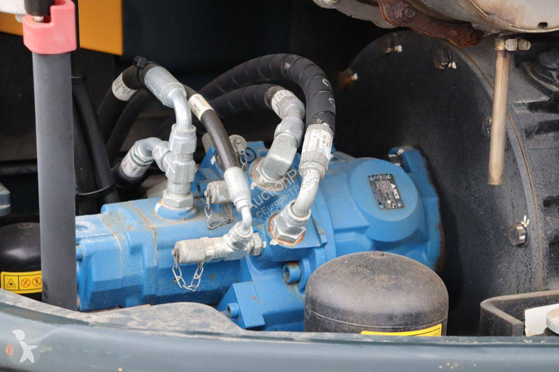 Pelle Hyundai Robex 55W-9A