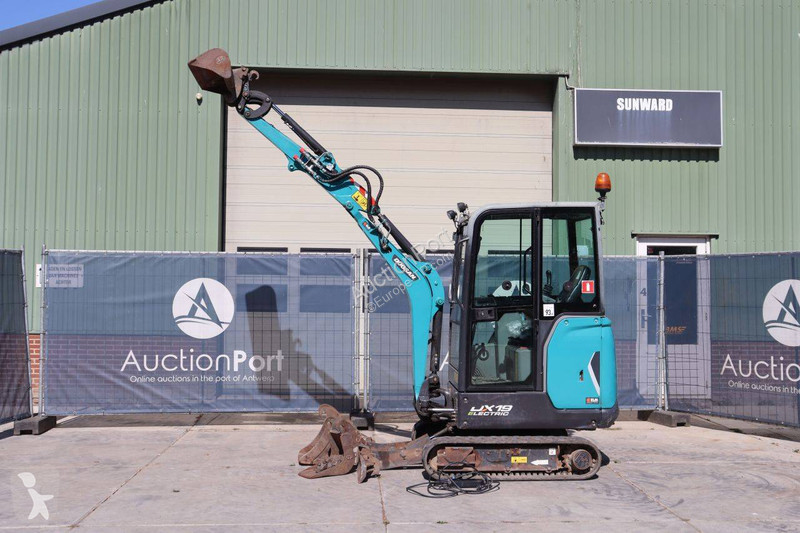 Pelle Doosan DX19