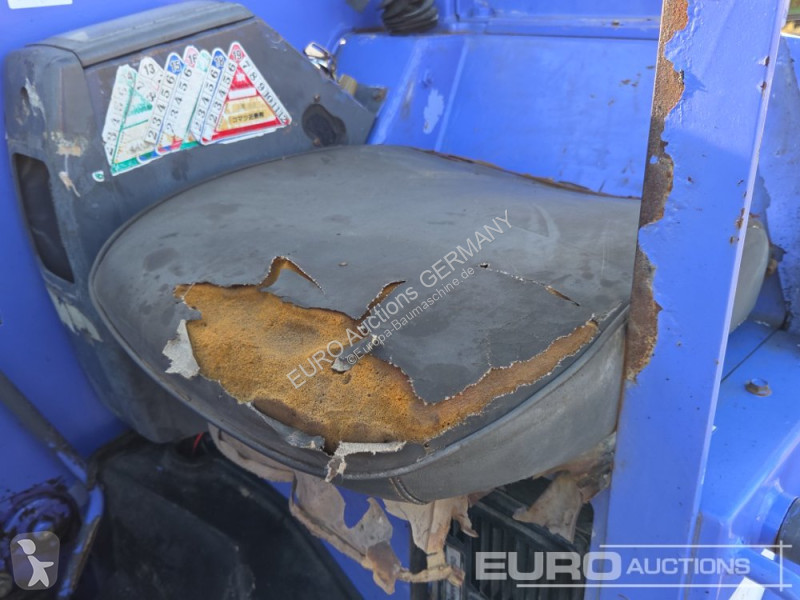 Excavator Komatsu PC28UU-2