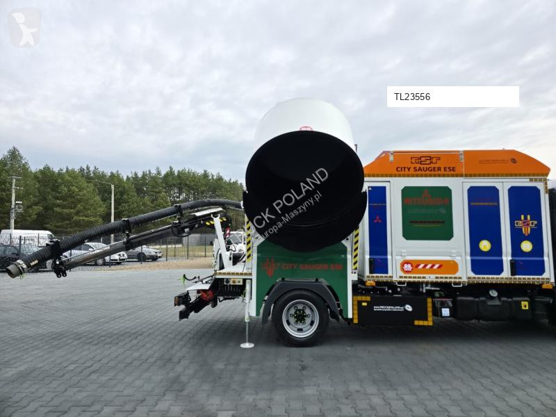 Camion Mitsubishi CANTER odkurzacz koparka...