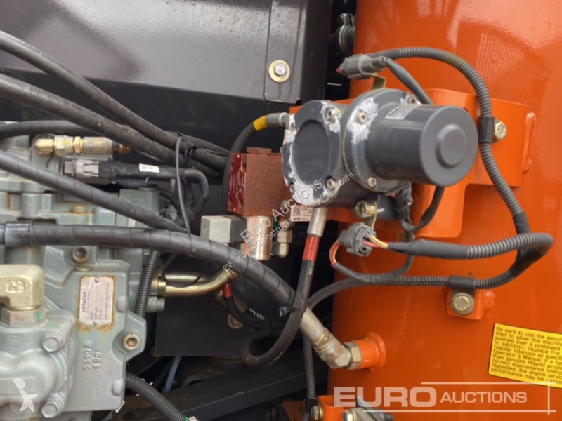 Escavatore Hitachi ZX140H
