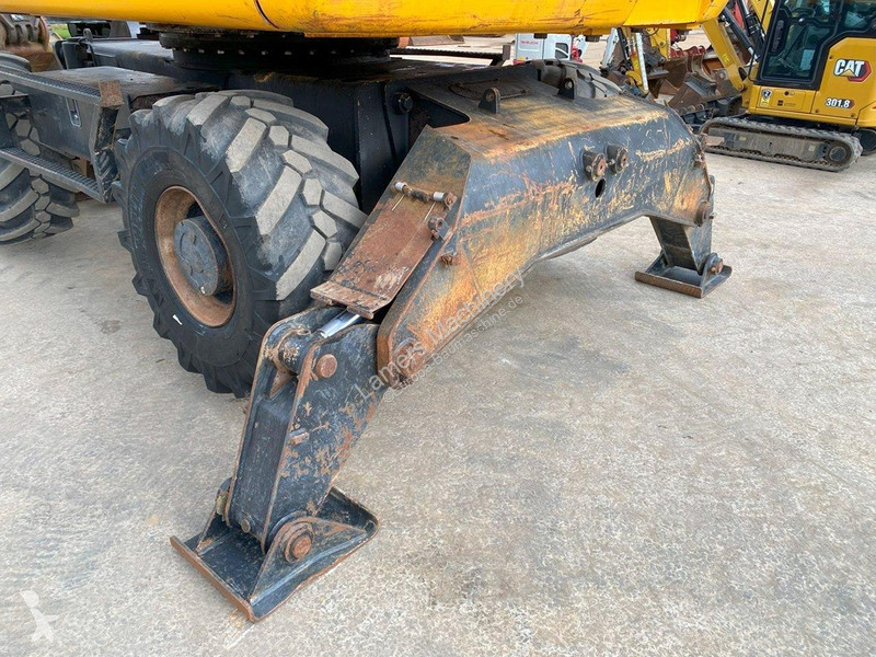 Excavator JCB NVT