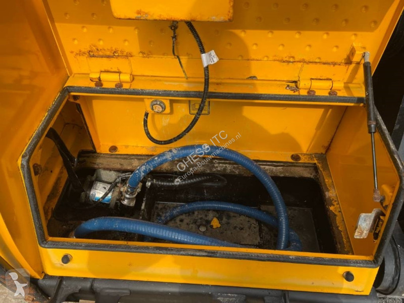 Skovl JCB -- JS 300 LC