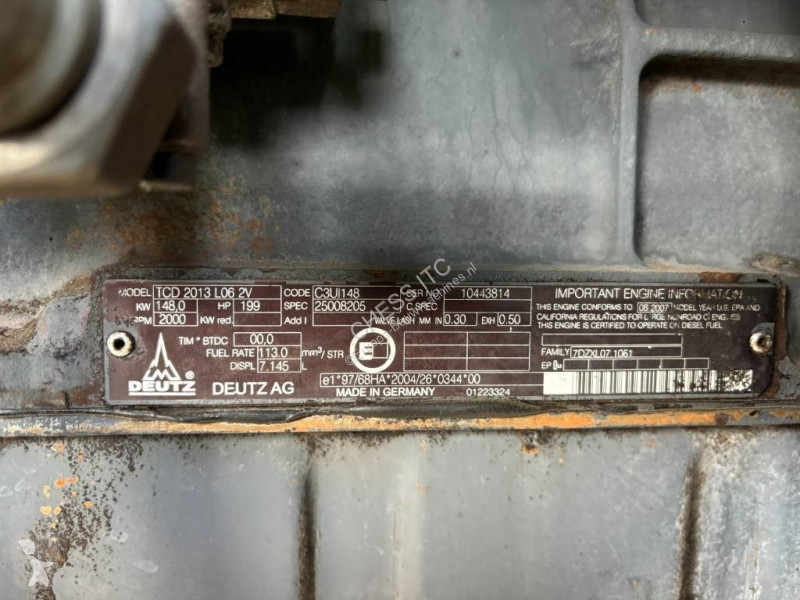 Skovl Sennebogen 830  --  Vario Tool  --  FQC...