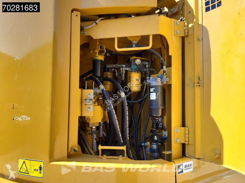 Excavator Caterpillar F L 3 BUCKETS - VA BOOM