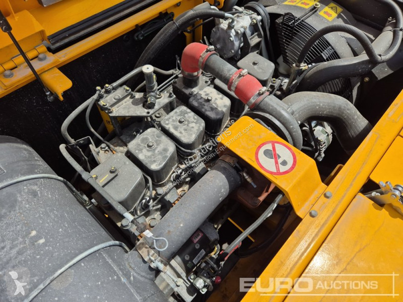 Escavatore JCB JS215LC