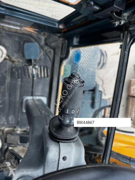 جرافة Hyundai Robex 55W-9A