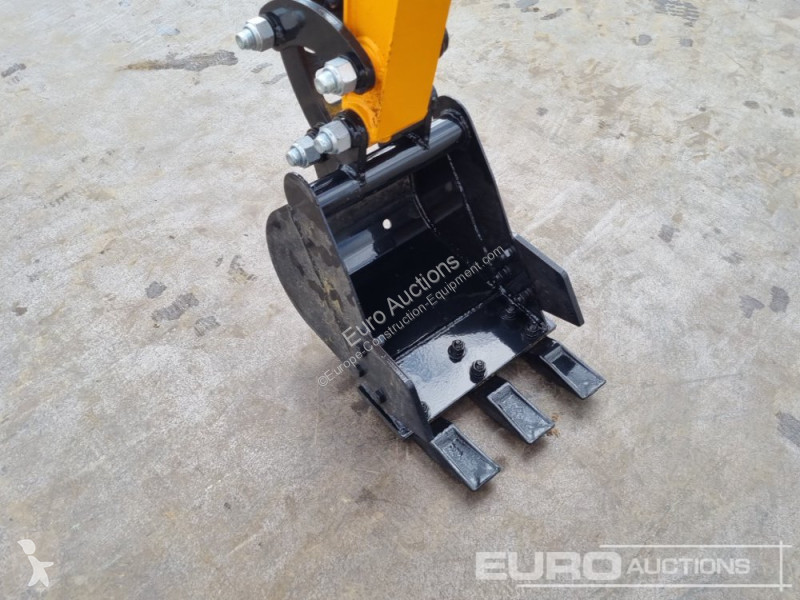 Escavadora JPC HT12