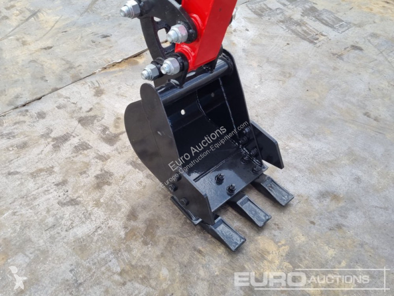 Escavadora JPC HT12